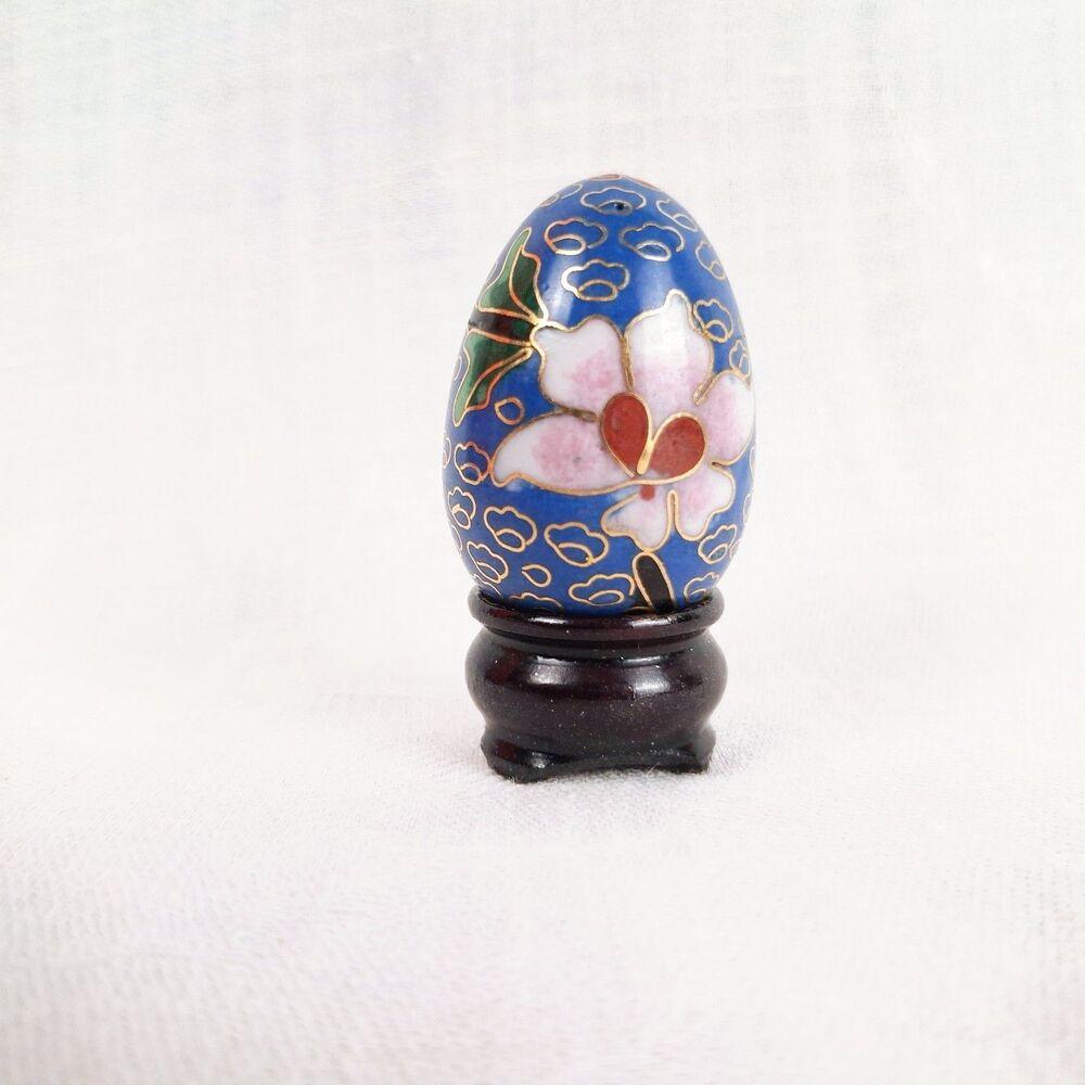 Tiny Vintage Chinese Cloisonné Enamel Decorative Egg on Wooden Display Stand